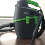 may-hut-bui-mini-fox-may-hut-bui-deo-vai-lung-ipc-italy-1