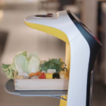 robot-tu-phuc-vu-ai-thong-minh-pudu-kettybot-cho-nha-hang-quan-ca-phe-khach-san-ngan-hang-4